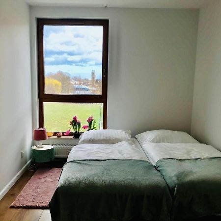 Baltic Riviera Apartments - Garden Sanctuary Retreat Gdansk Bagian luar foto