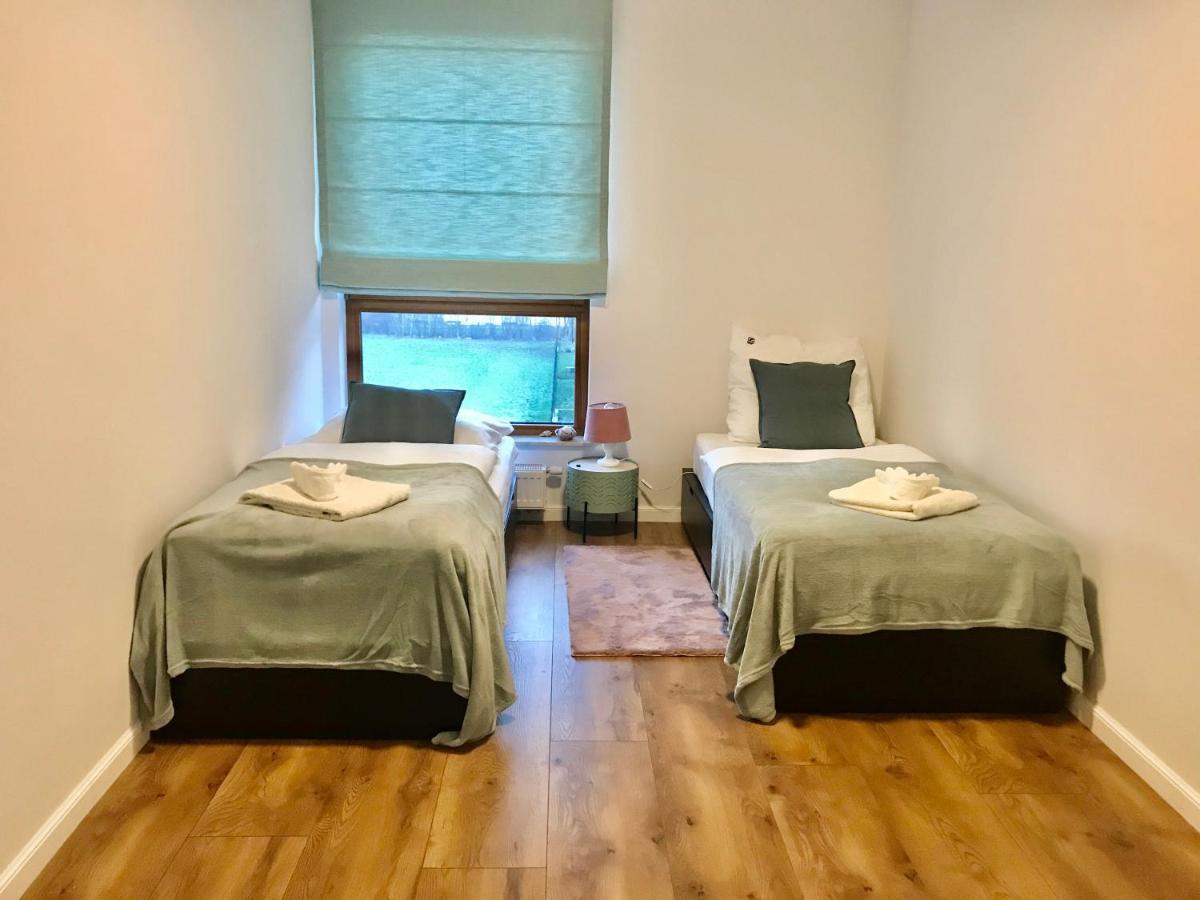 Baltic Riviera Apartments - Garden Sanctuary Retreat Gdansk Bagian luar foto